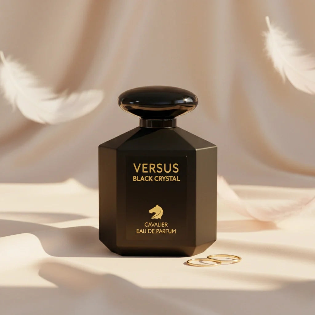 Versus Black Crystal Eau de Parfum – Mysterious Floral Fragrance for Women | Long-Lasting Exotic Floral Perfume | Sensual White Floral Perfume | Women's Luxury Perfume | Bold Gardenia Peony Amber Sandalwood Scent 100ml